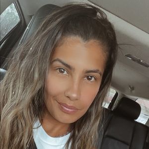 Meet your Posher, Gaby